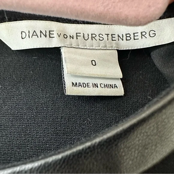 Diane Von Furstenberg Black Fit & Flare Skater Dress, Leather Details, Size 0 - Picture 5 of 11